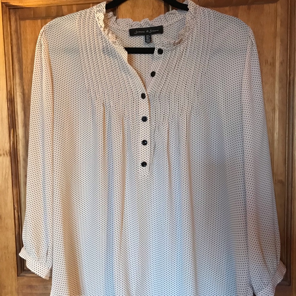 3/4 button blouse
